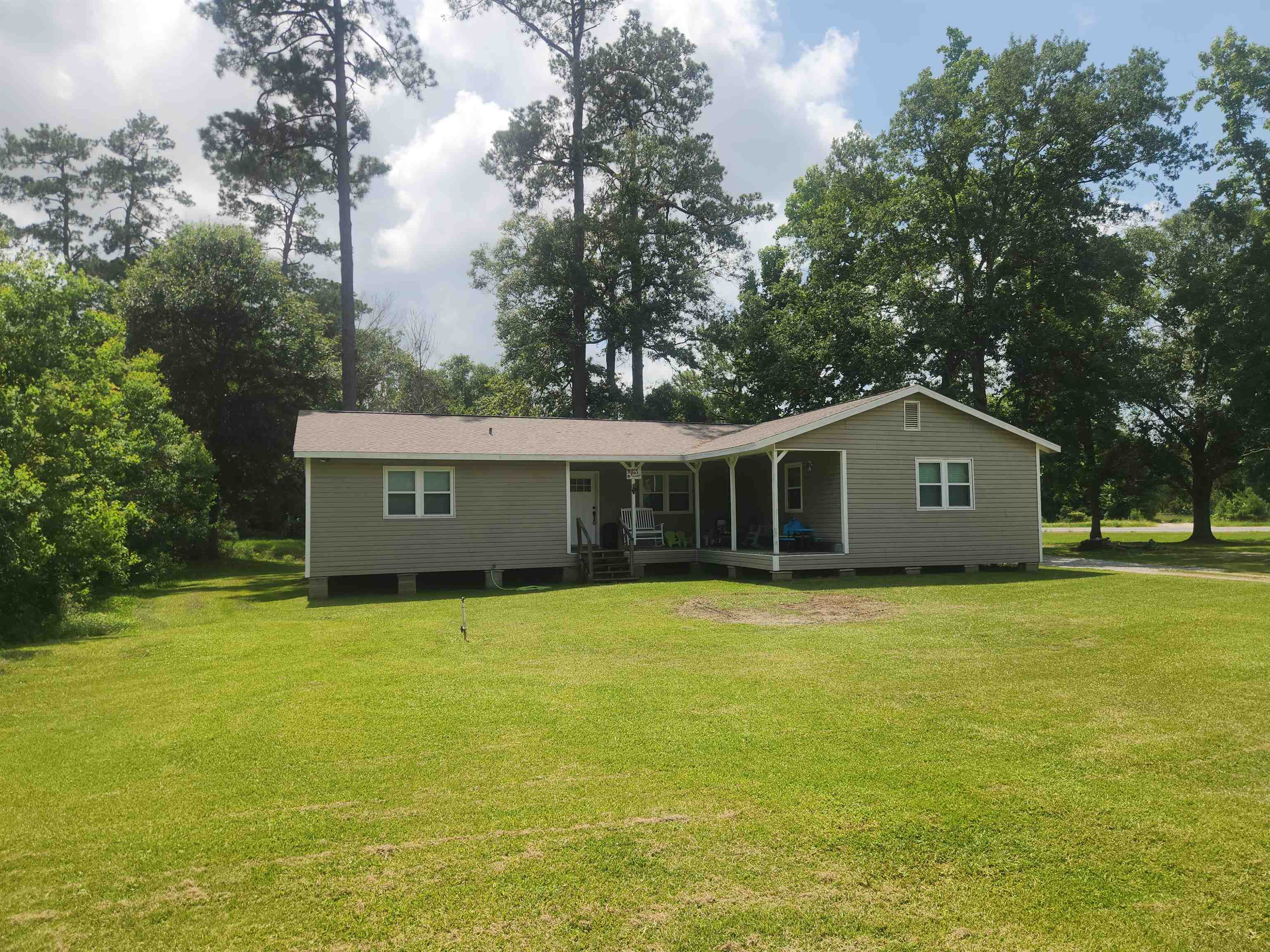 Property Photo: 10848 Sandy Lane TX 77705