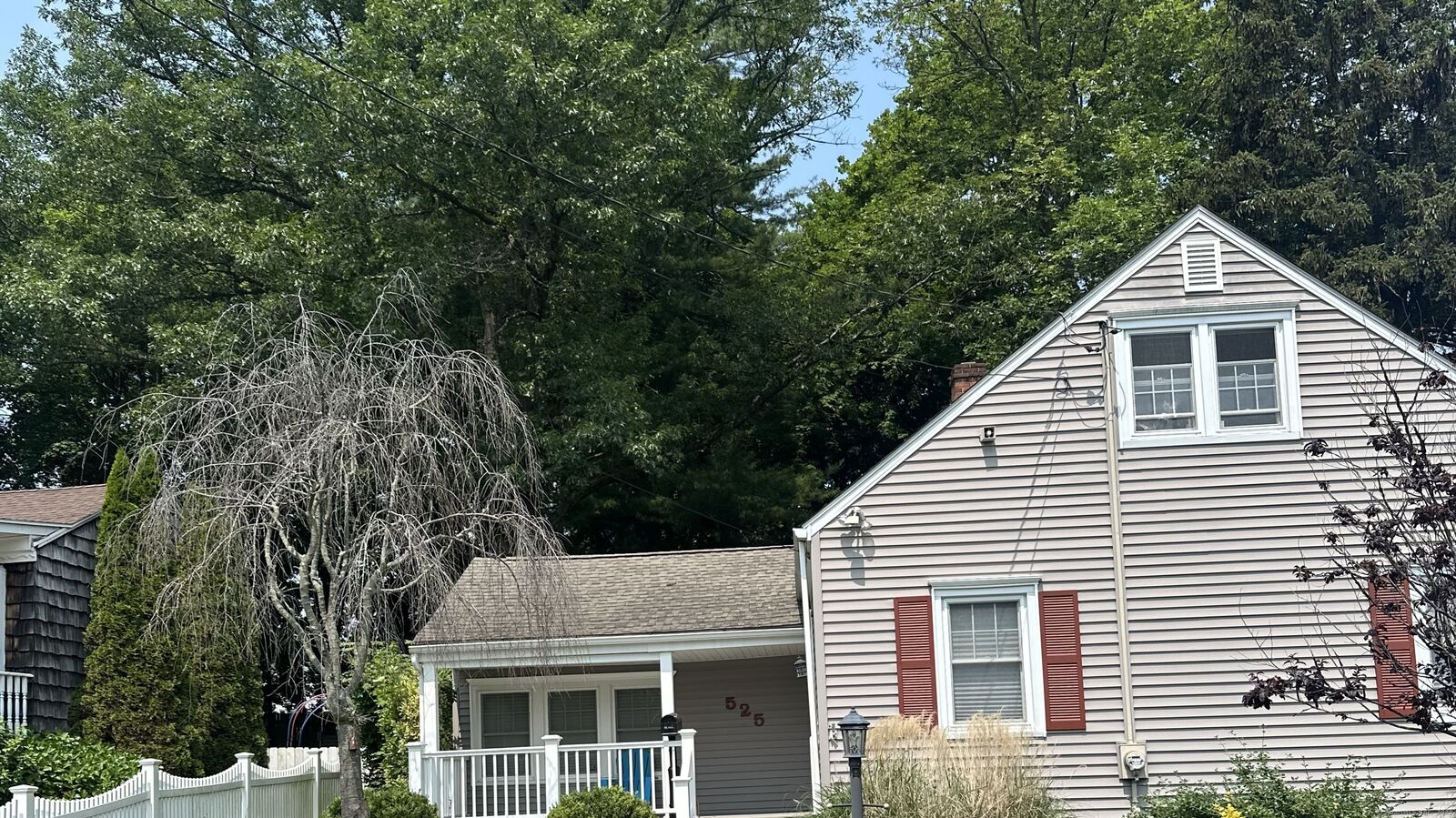 Property Photo:  525 Jennings Avenue  CT 06610 