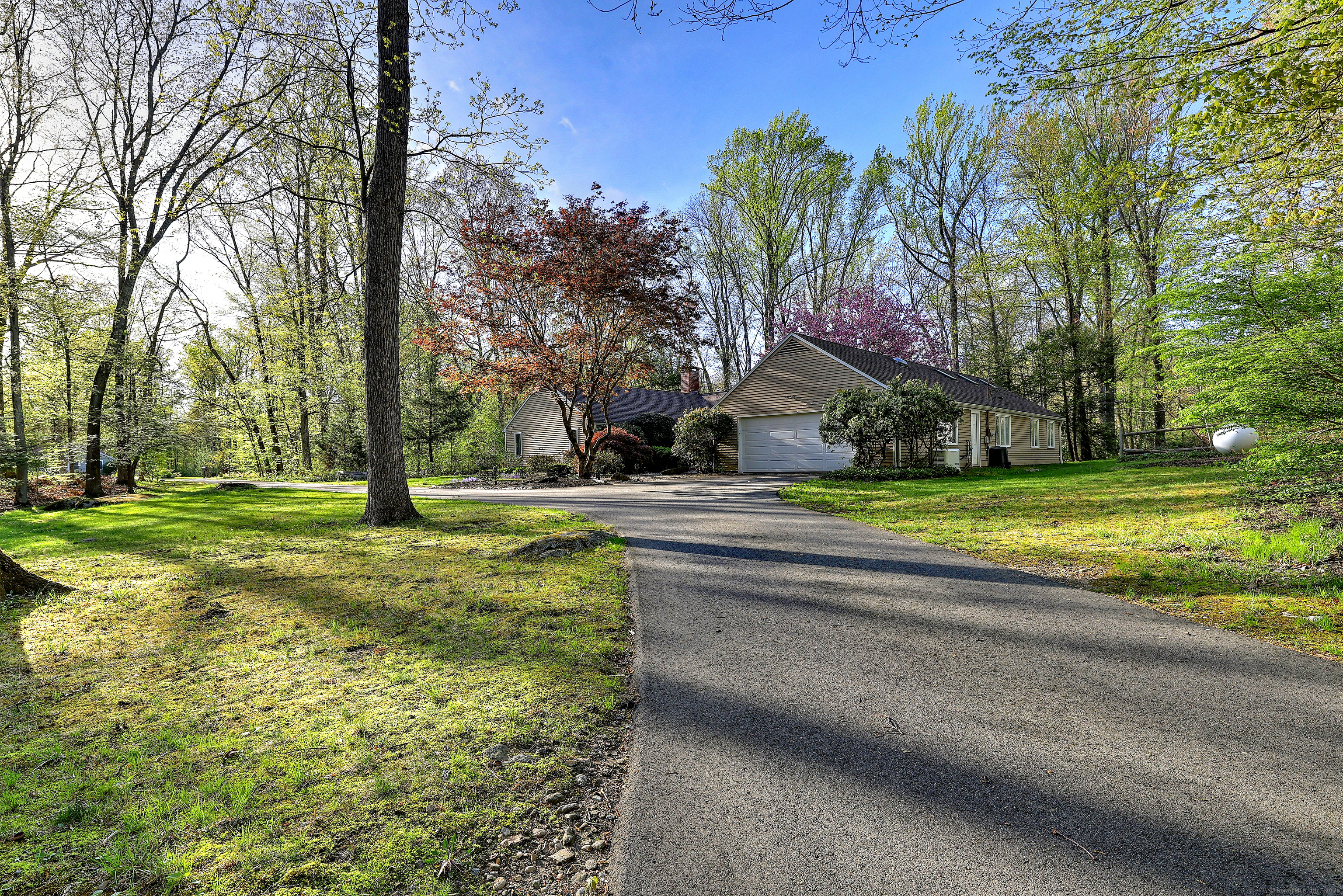 Property Photo: 3 Wolf Tree Drive CT 06525