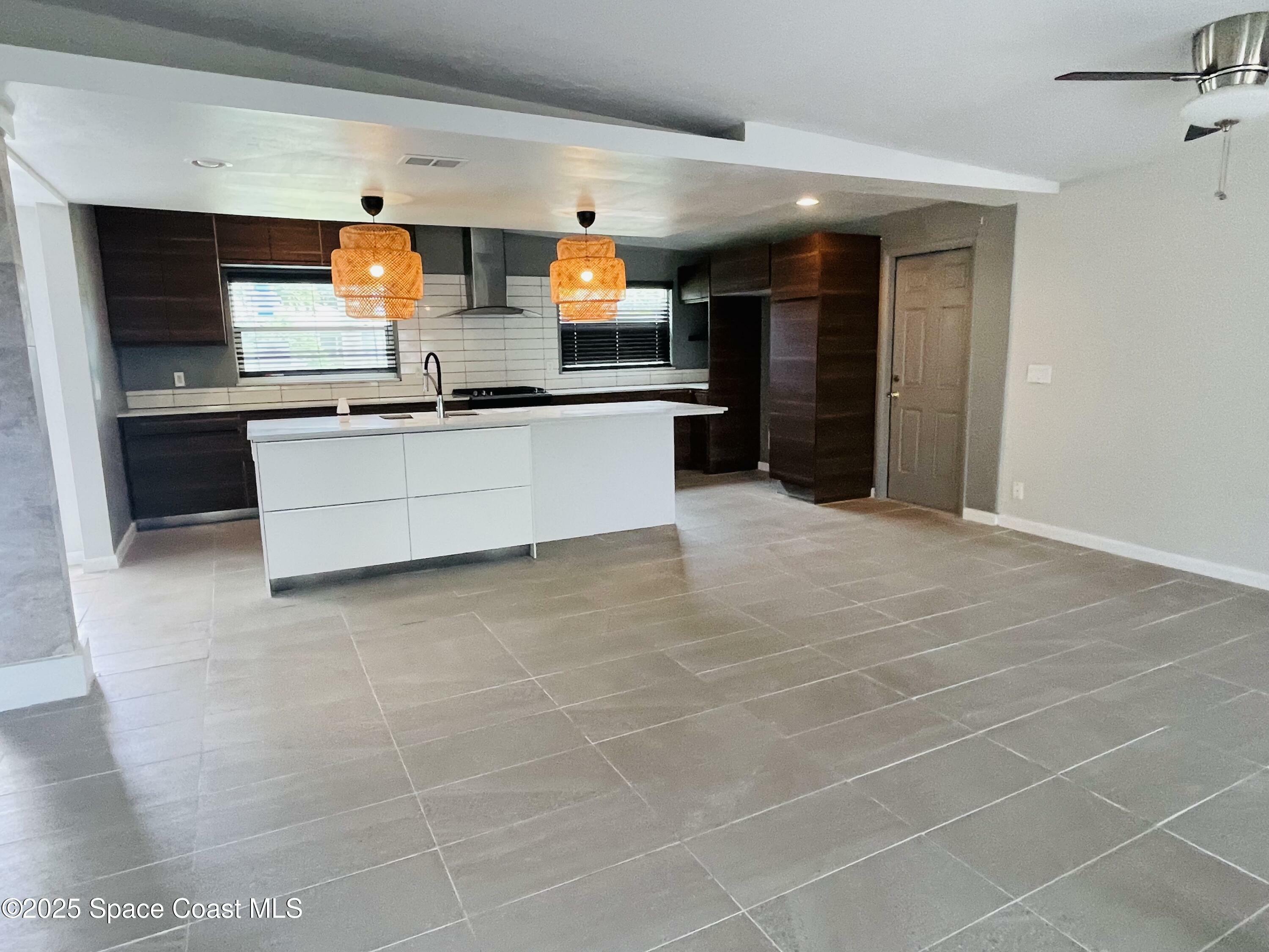 Property Photo: 235 NE 2nd Street FL 32937