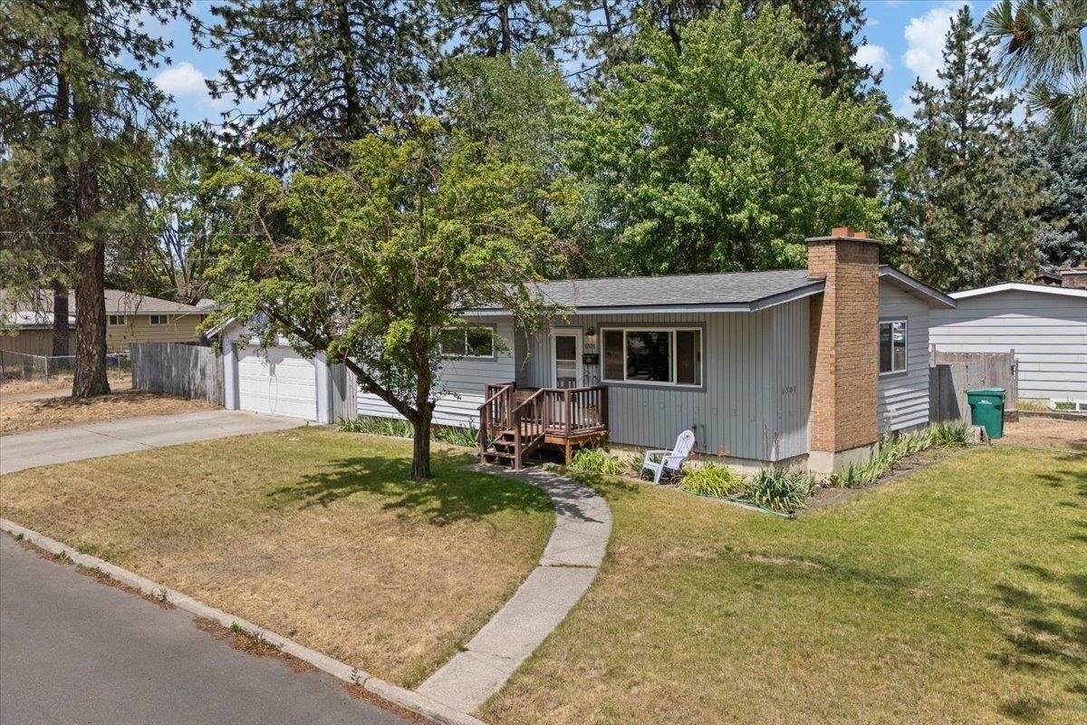 Property Photo:  6503 N Calispel St  WA 99208 