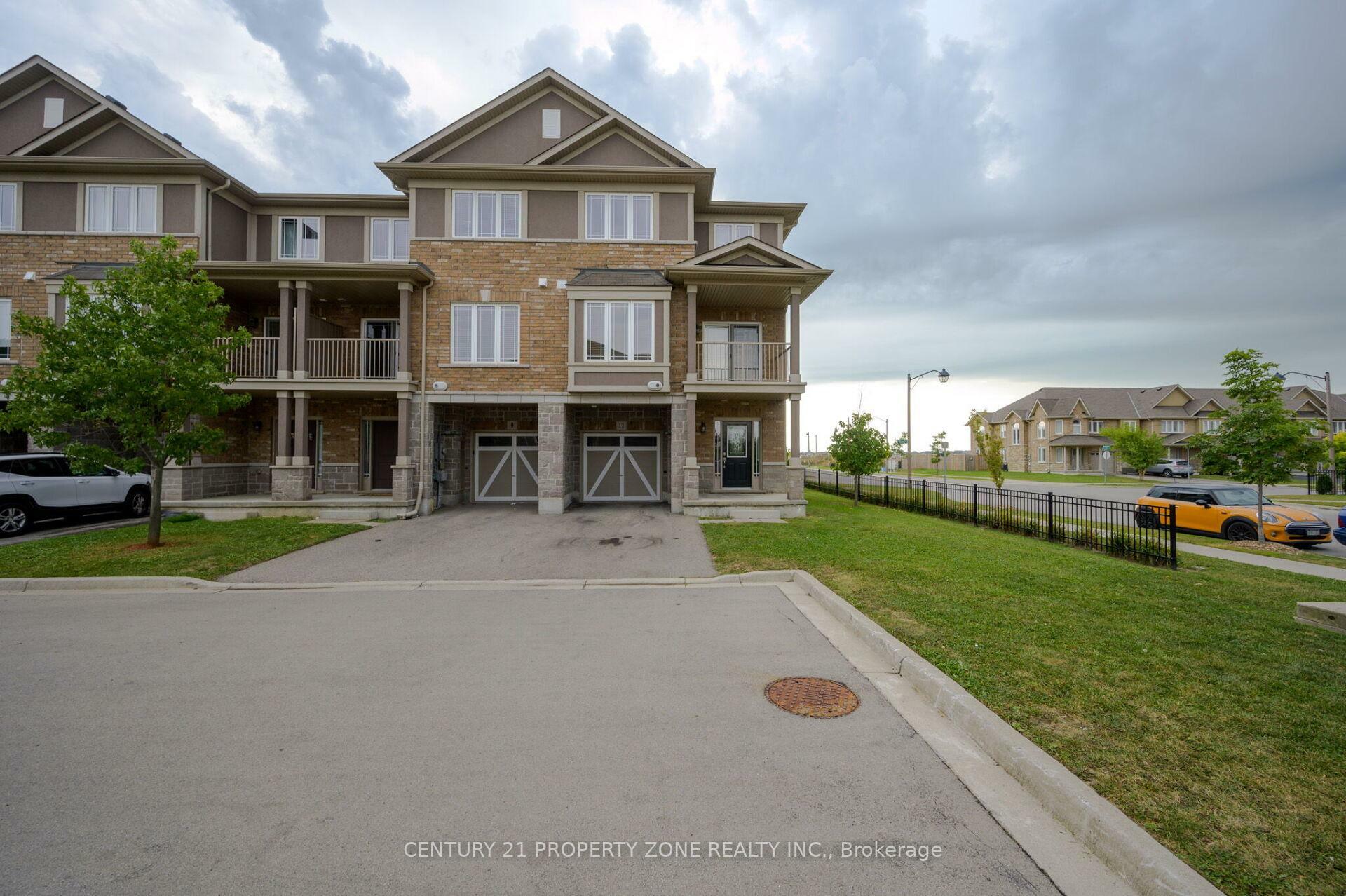 Property Photo:  11 Ladybell Lane  ON L0R 1P0 