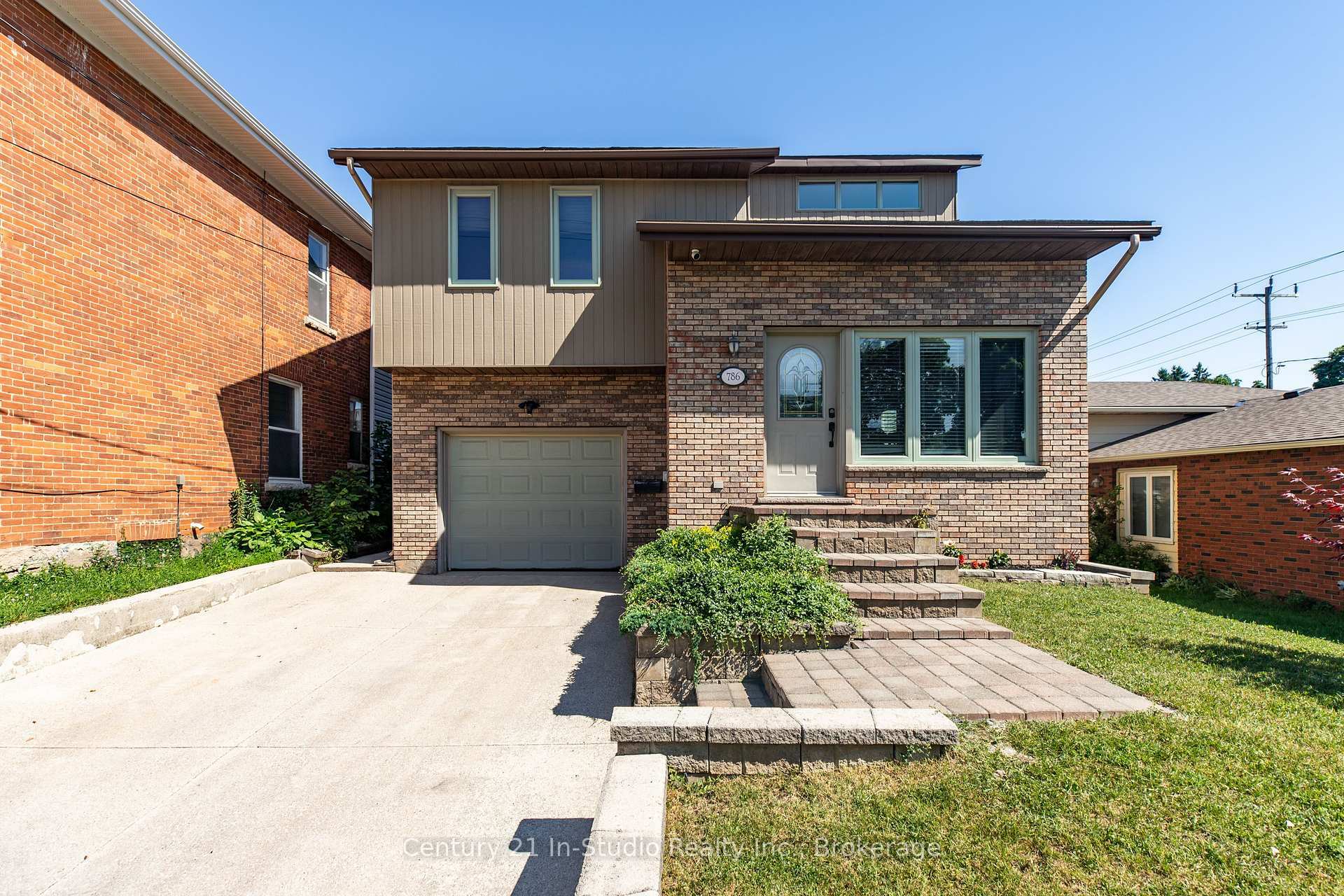 Property Photo: 786 8th Street E ON N4K 1L9