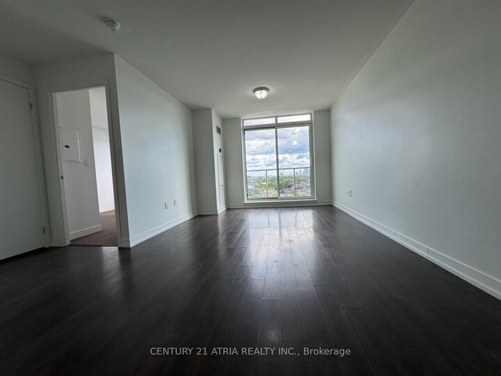 Photo de la propriété: 812 Lansdowne Avenue 1301 ON M6H 4K6