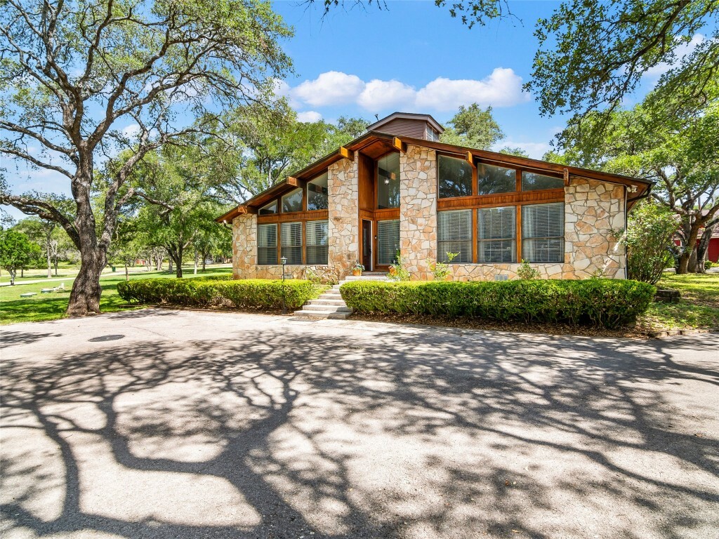 101 Hunters Glen Drive  San Marcos TX 78666 photo
