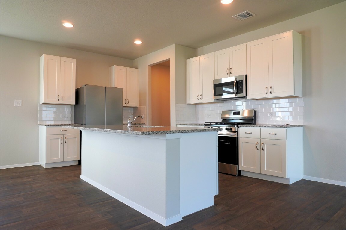 Property Photo:  11720 Domenico Cove  TX 78747 