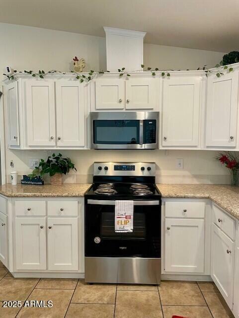 Property Photo: 120 N Royal Palm Road AZ 85119