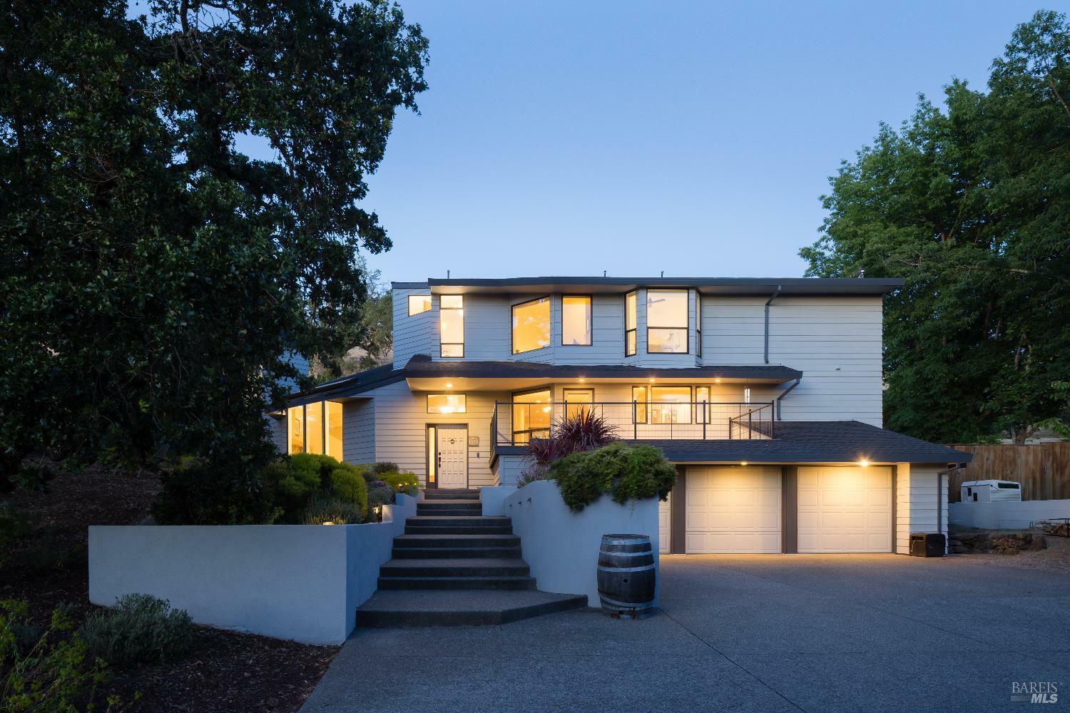 3116 Las Mesitas Drive  Santa Rosa CA 95405 photo