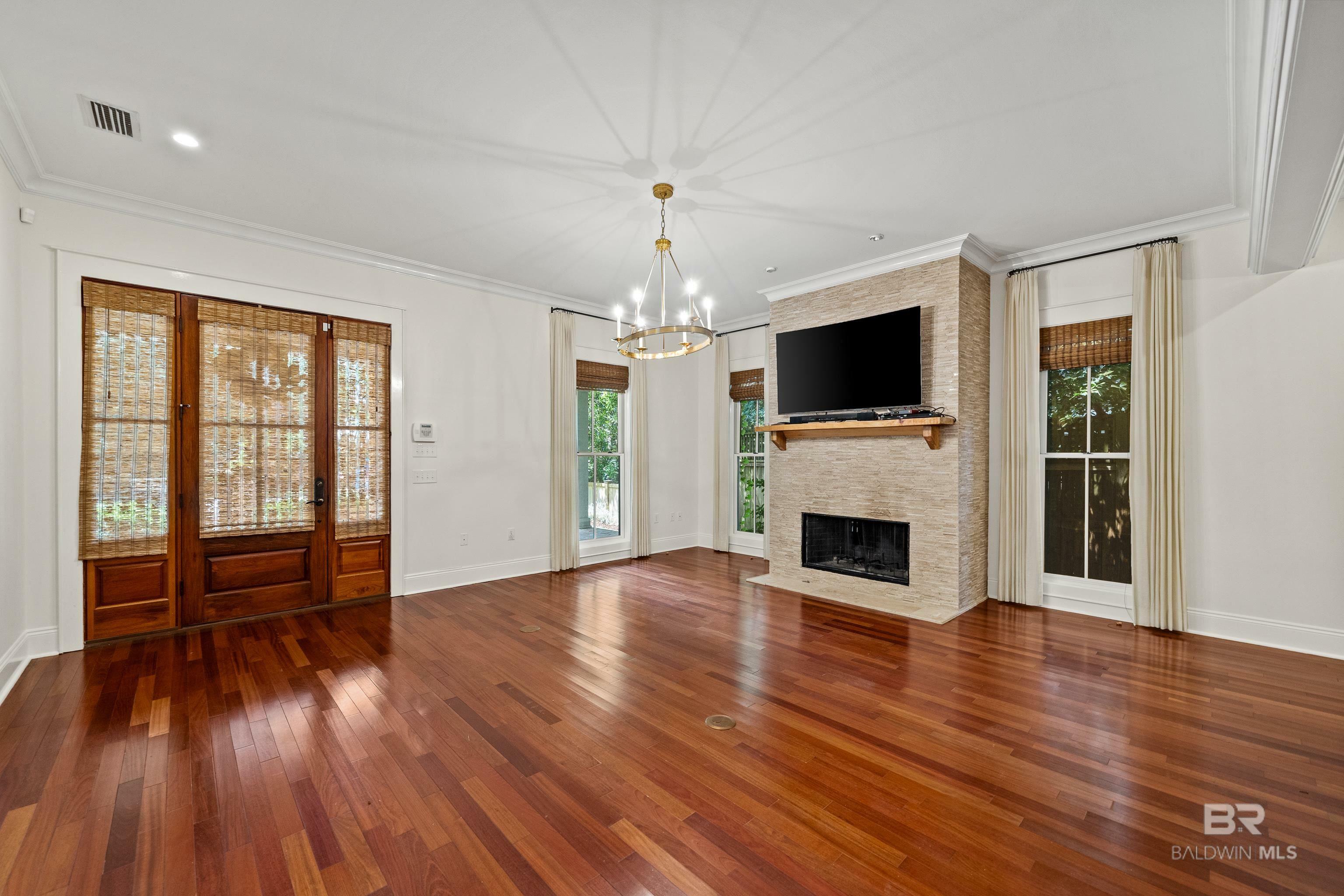 Property Photo: 253 Morphy Avenue AL 36532