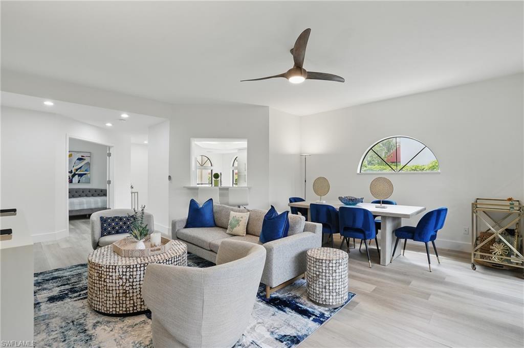 Property Photo: 547 Serendipity Dr FL 34108