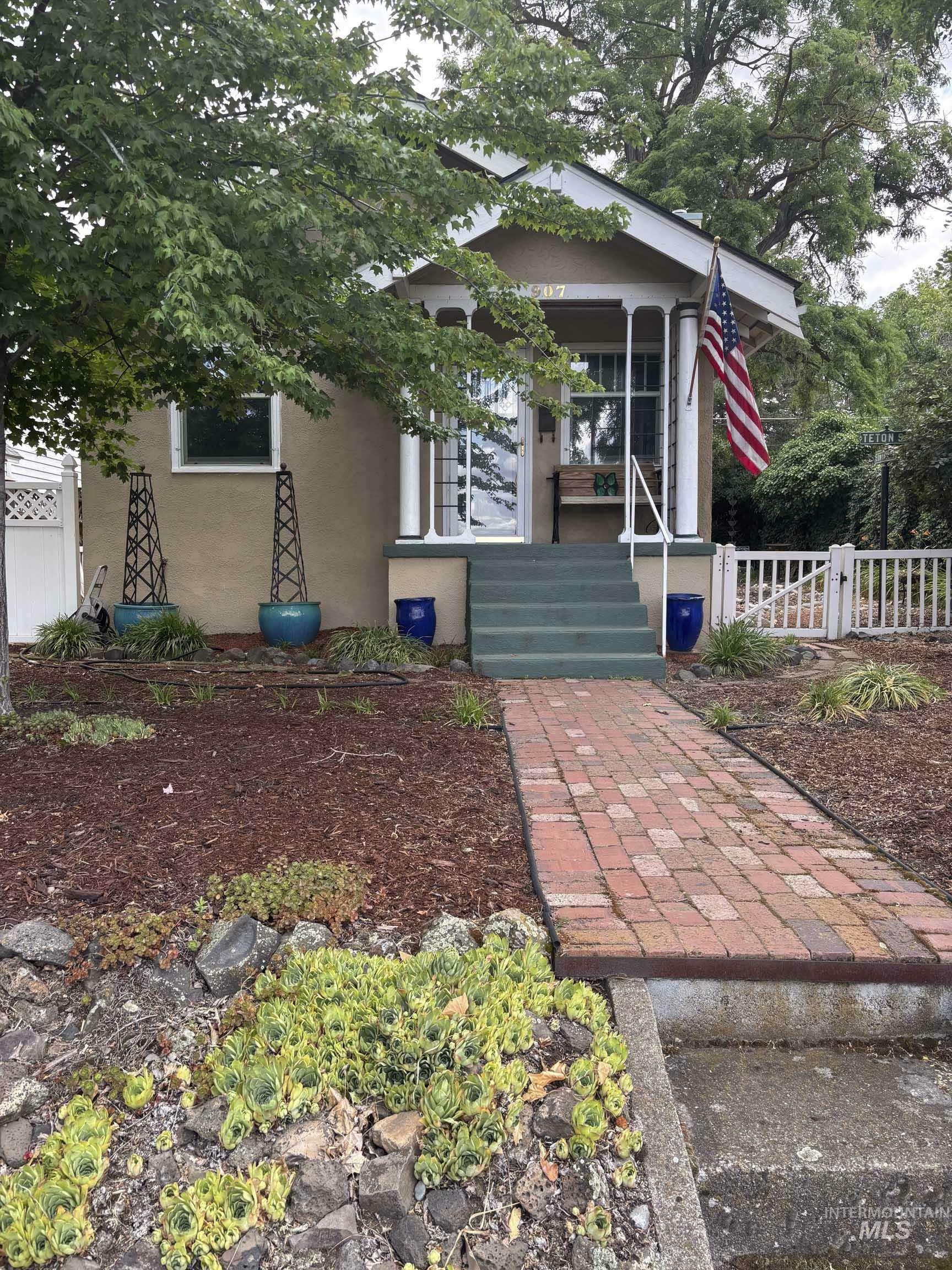 907 Prospect Ave  Lewiston ID 83501 photo