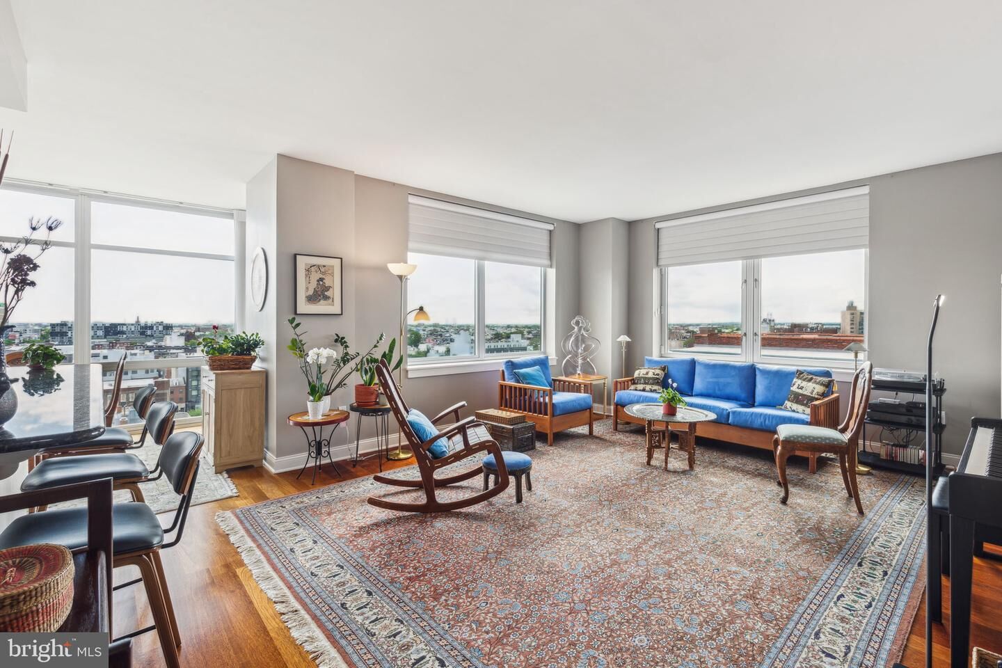 Property Photo:  440 S Broad Street 902  PA 19146 