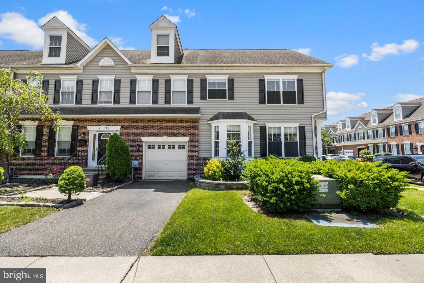 Property Photo: 2124 W Reserve Drive PA 19145