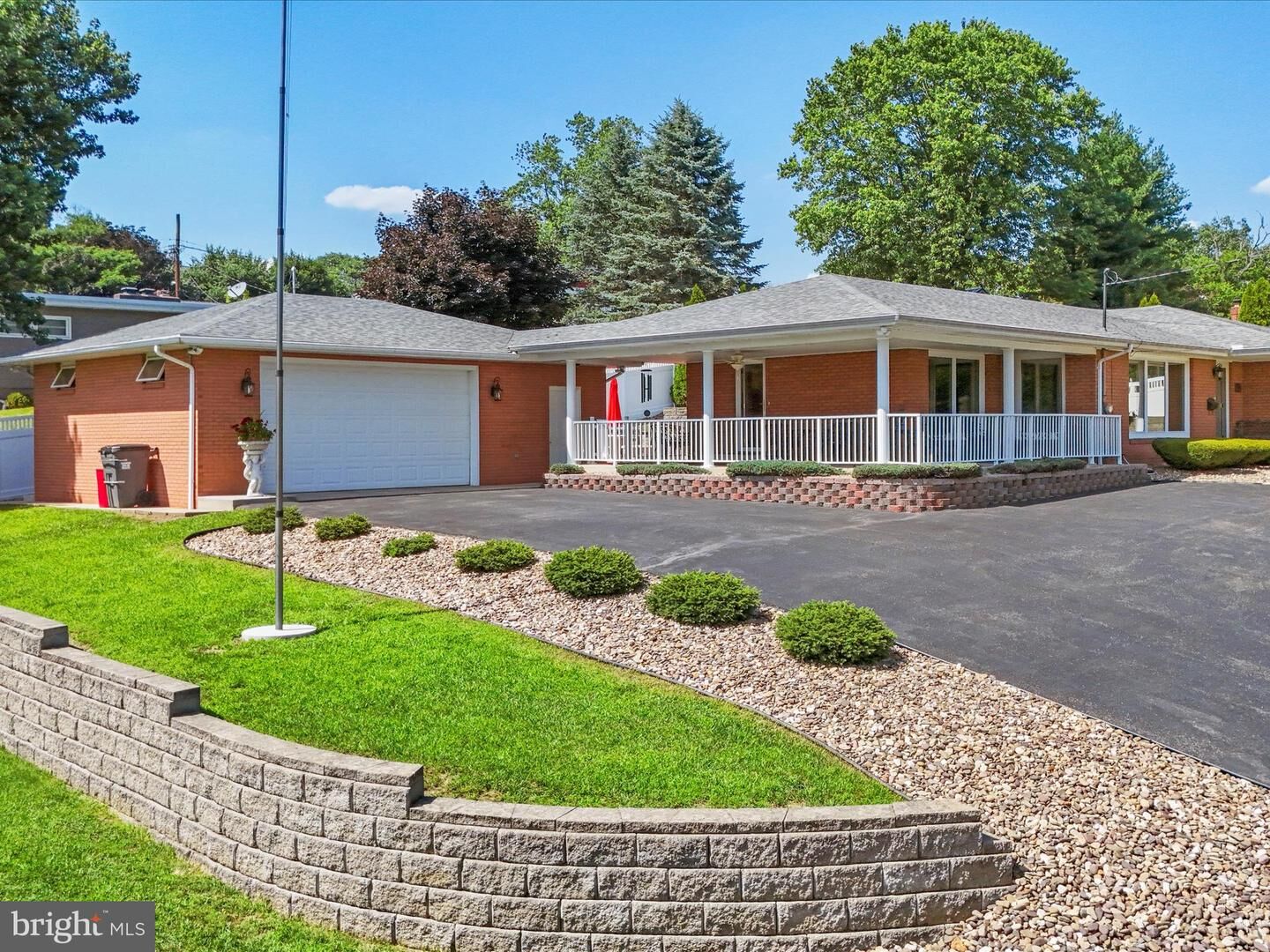 Property Photo:  320 Grand Avenue  WV 26726 