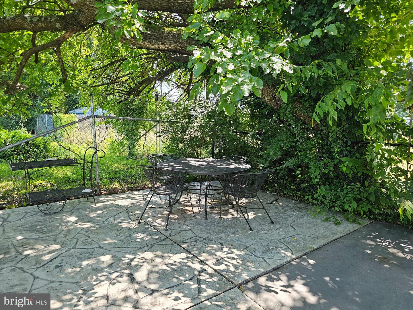 Property Photo: 310 Franklin Street VA 22443