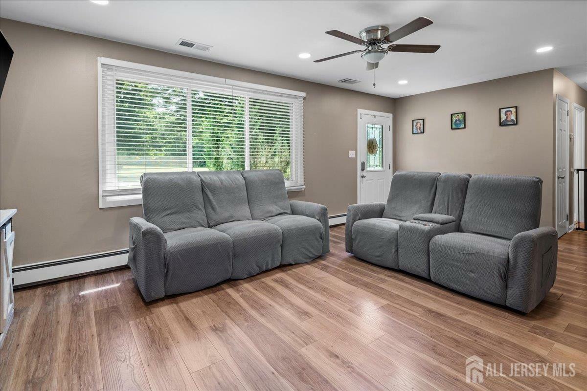 Property Photo: 5 Applegate Road NJ 08041