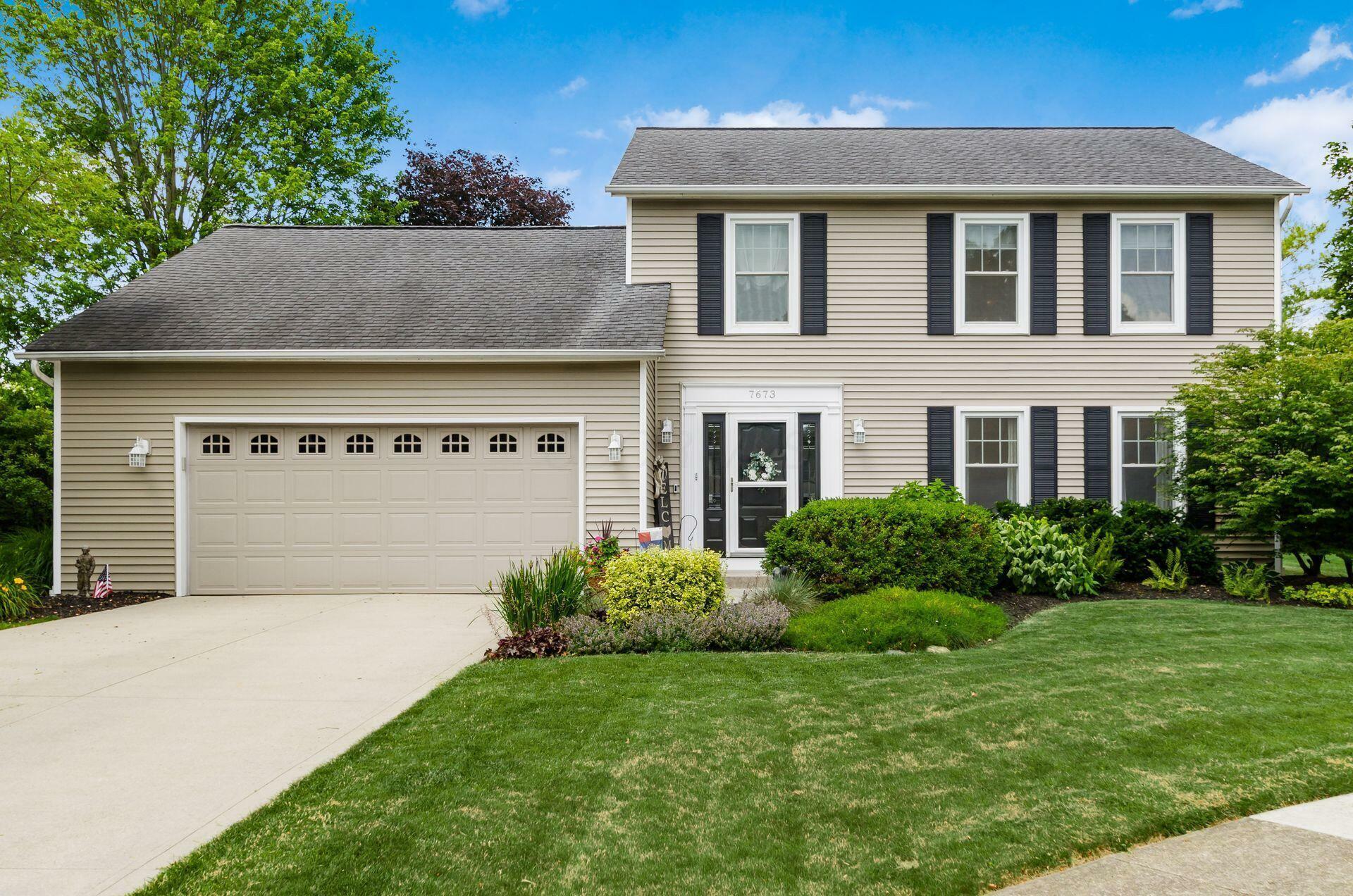 Property Photo:  7673 Starmont Court  OH 43016 