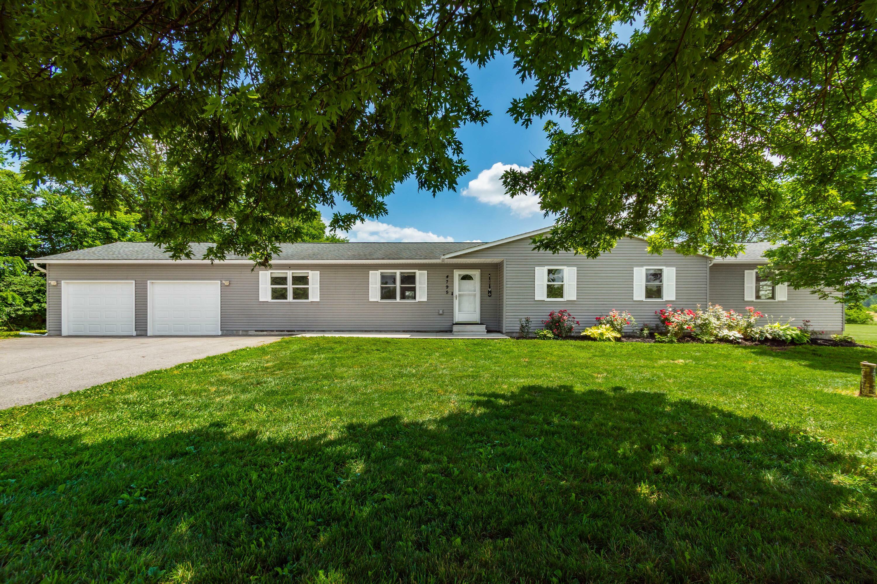 Property Photo: 4795 Lake Road OH 43140