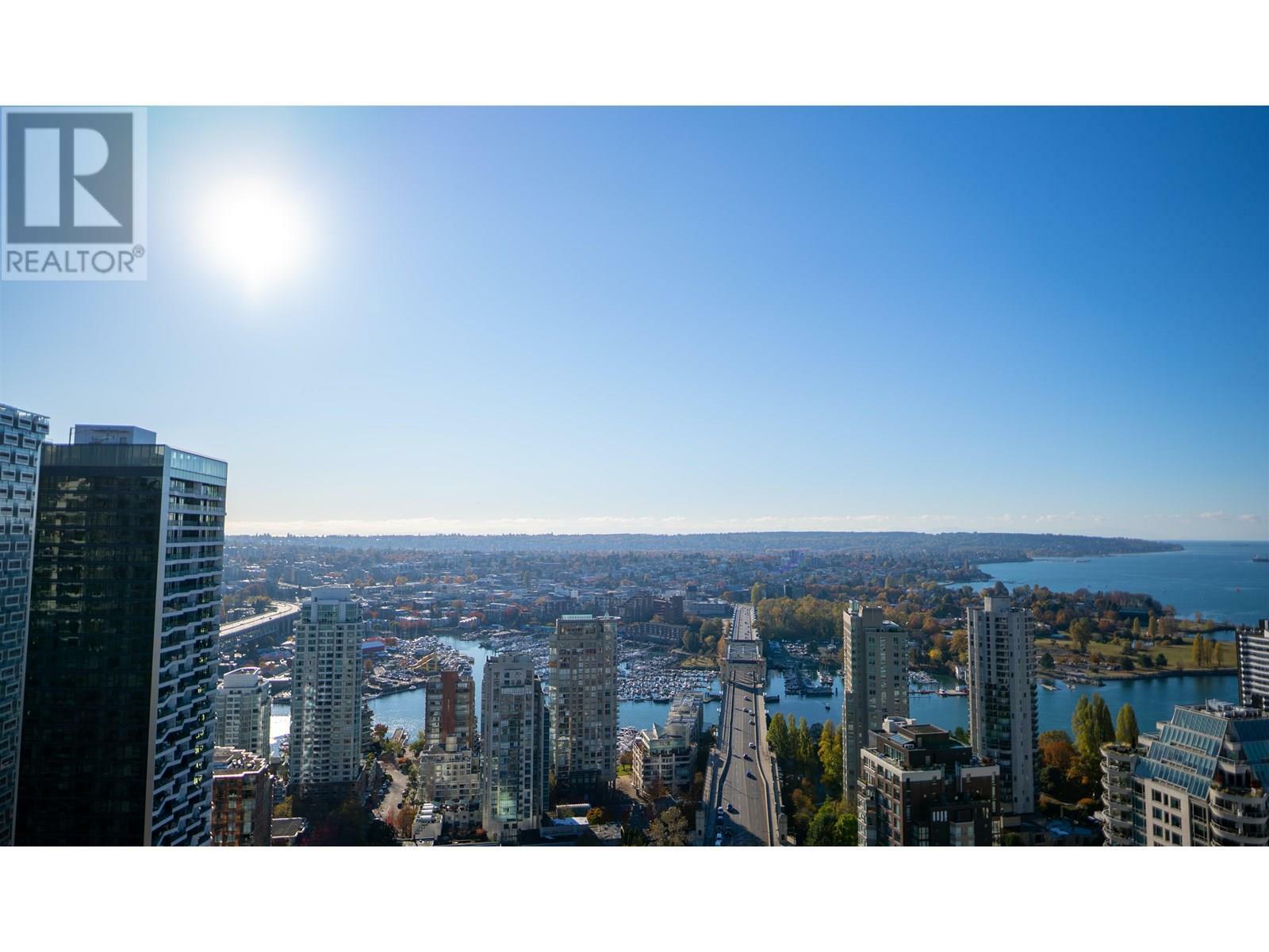 Photo de la propriété: 1289 Hornby Street 3810 BC V6Z 0G7