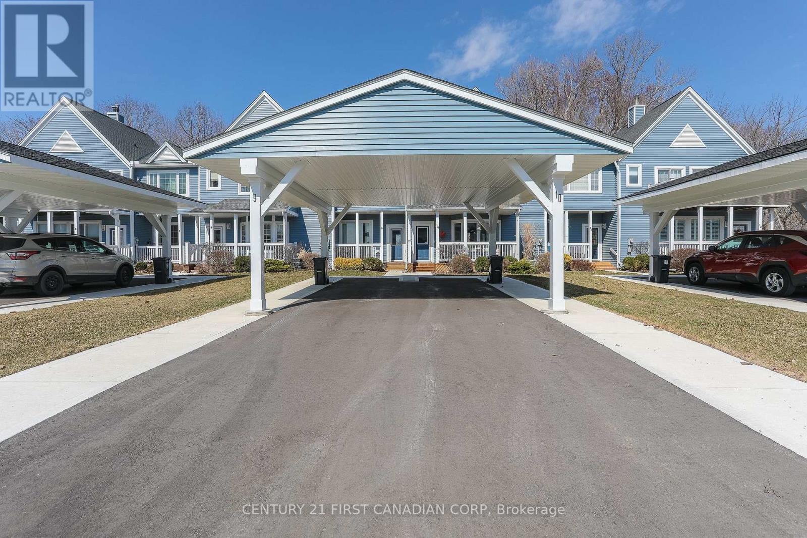 Property Photo: 374 Front Street 10 ON N5L 1E9