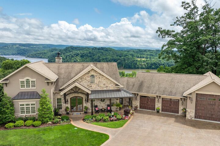 Property Photo: 1009 Summit Drive WV 26508