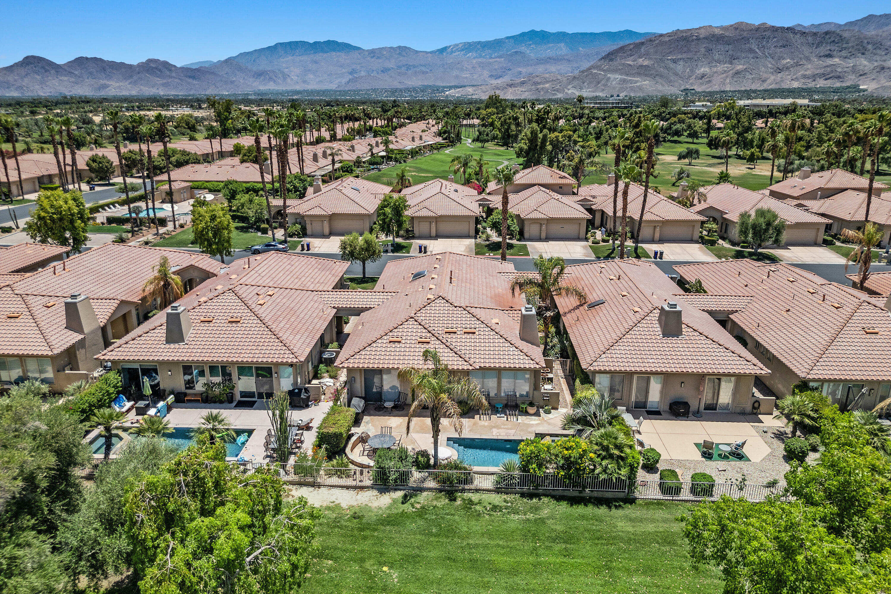 Property Photo: 99 Kavenish Drive CA 92270