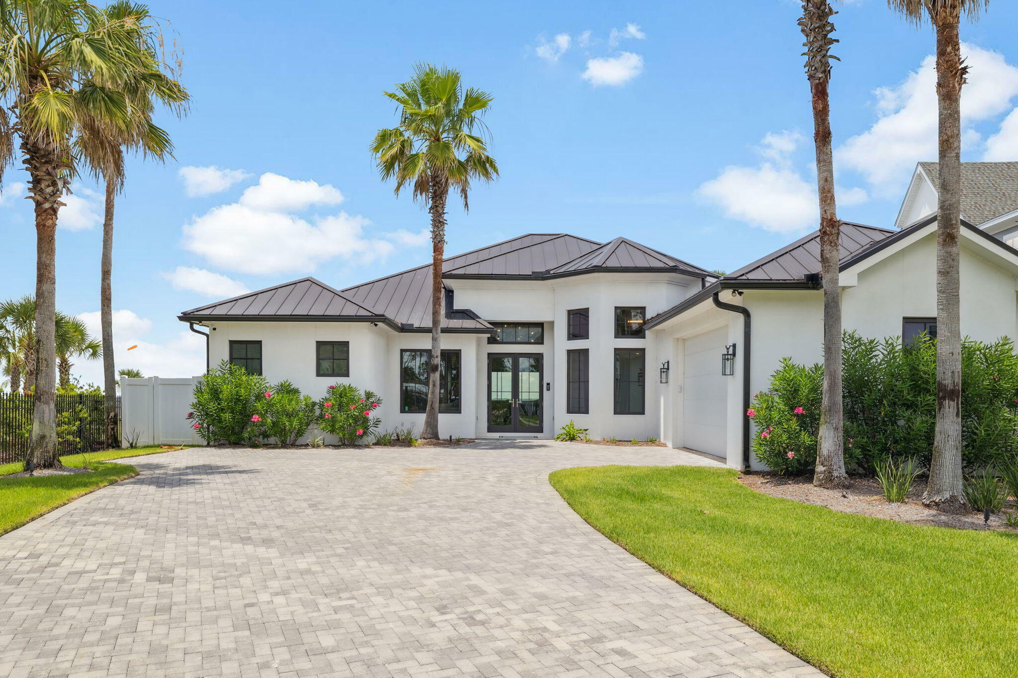 Property Photo: 31 Driftwood Court FL 32459