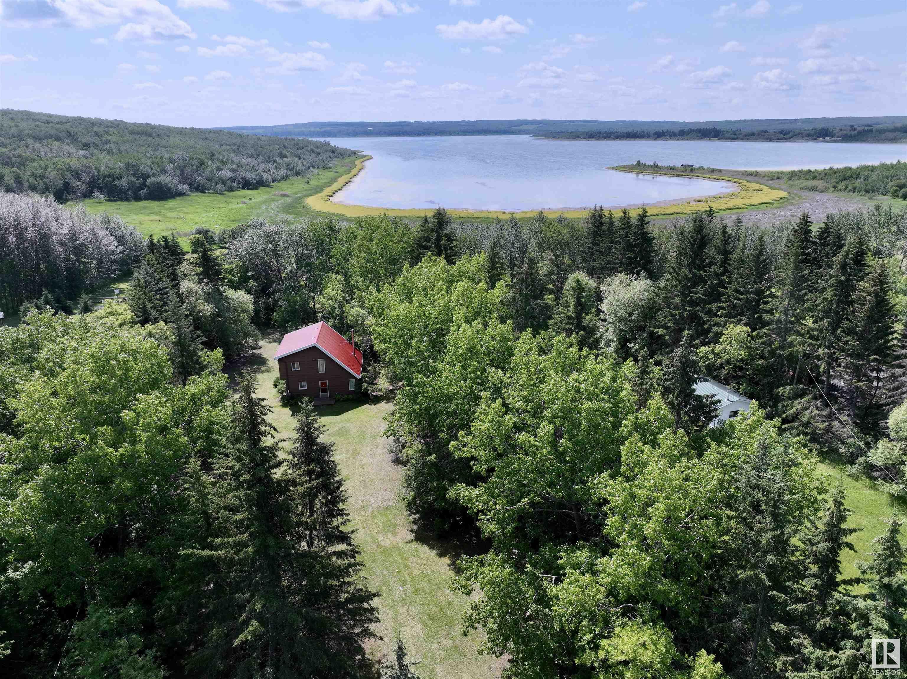 Property Photo: 312 60417 Rng Rd 124 AB T0A 3E0