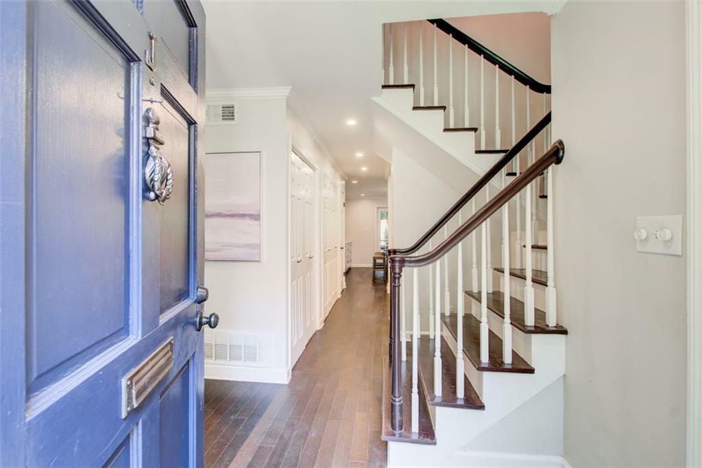 Property Photo: 1105 Clairemont Avenue J GA 30030