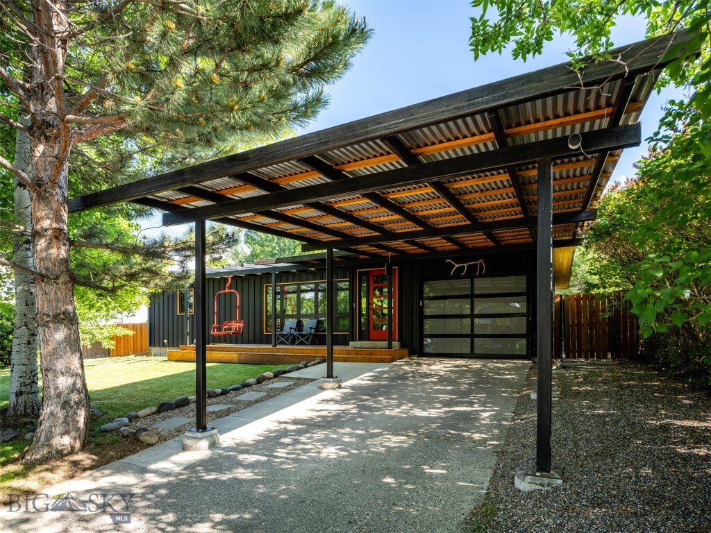 Property Photo: 1206 N Cedarview Drive MT 59715
