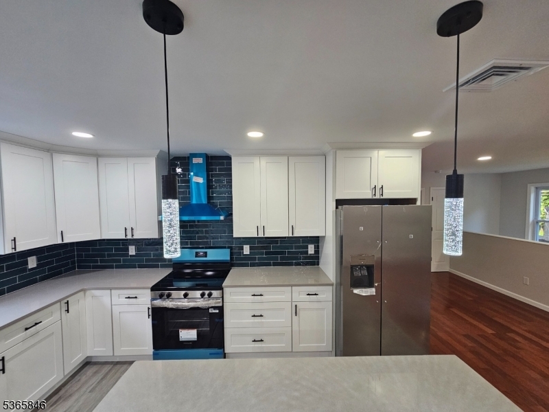 Property Photo: 43 Rockport Rd NJ 07461