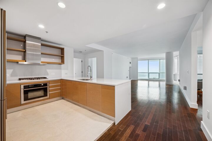 Property Photo: 77 Hudson St Ph 4505 NJ 07302