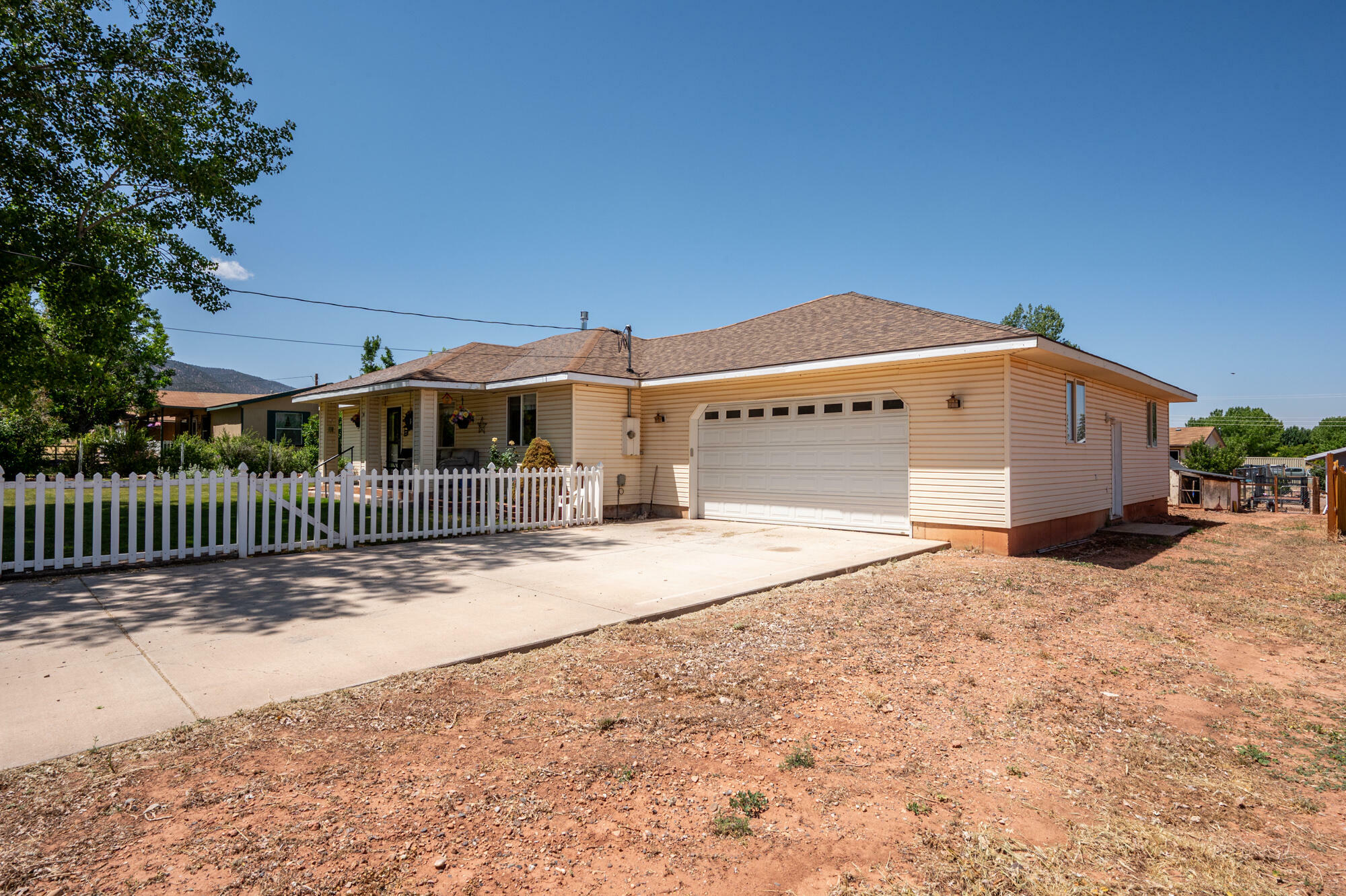 Property Photo: 36 S 750 E UT 84760
