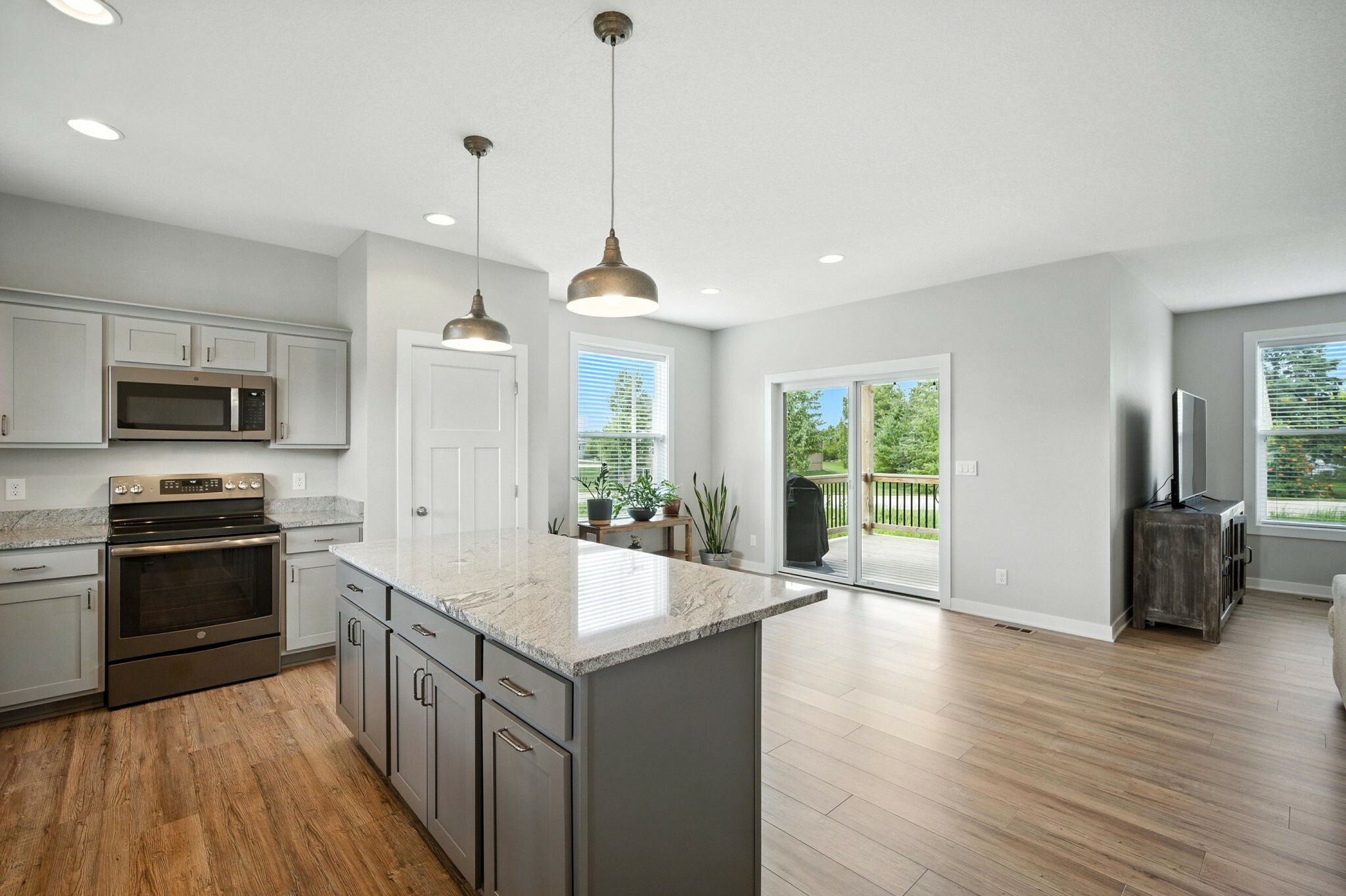 Property Photo:  5218 NW 8th Street  IA 50023 