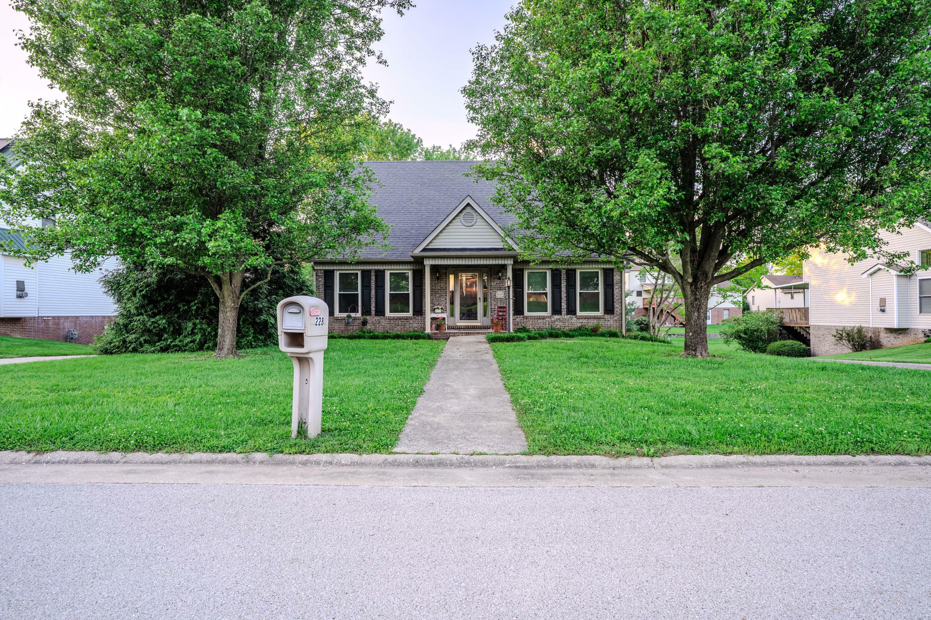 Property Photo:  228 Wickliffe Road  KY 40601 