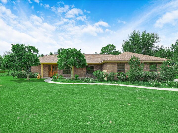 2815 Kebs Lane  Plant City FL 33565 photo