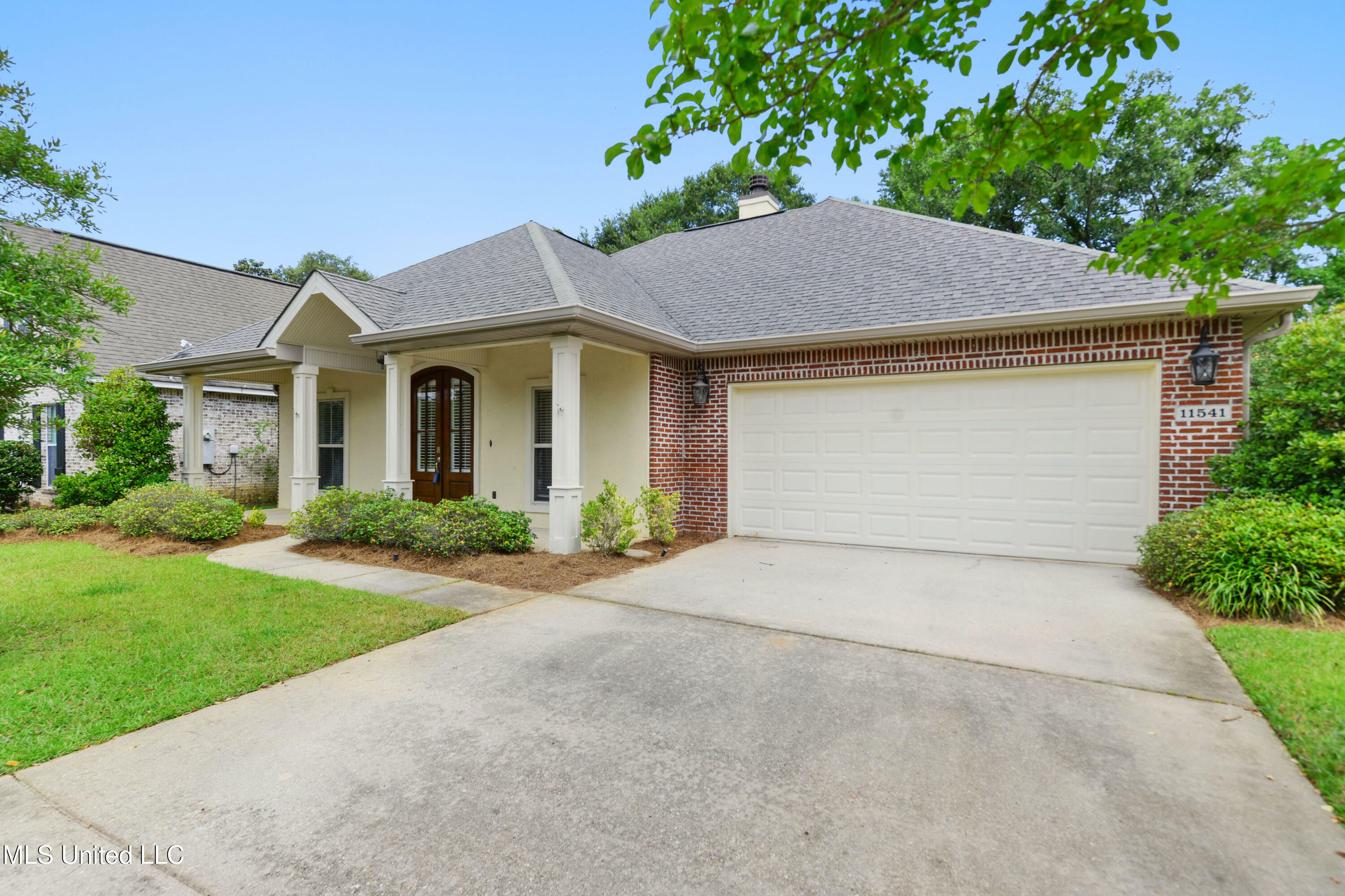 Property Photo:  11541 Briarstone Place  MS 39503 