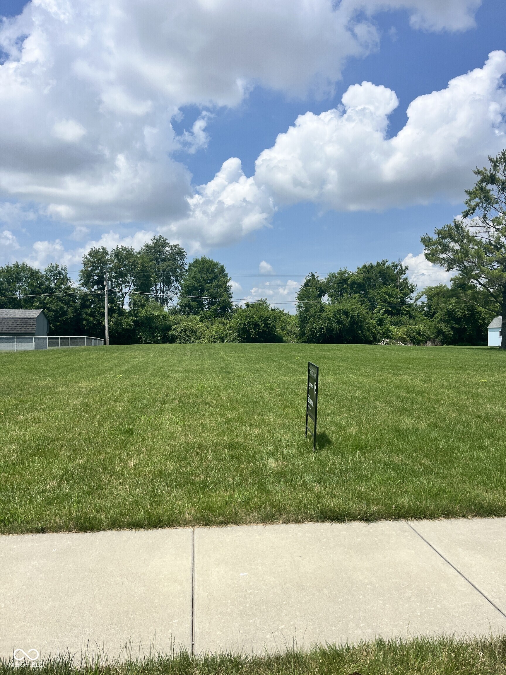 392 S Baldwin Street  Bargersville IN 46106 photo