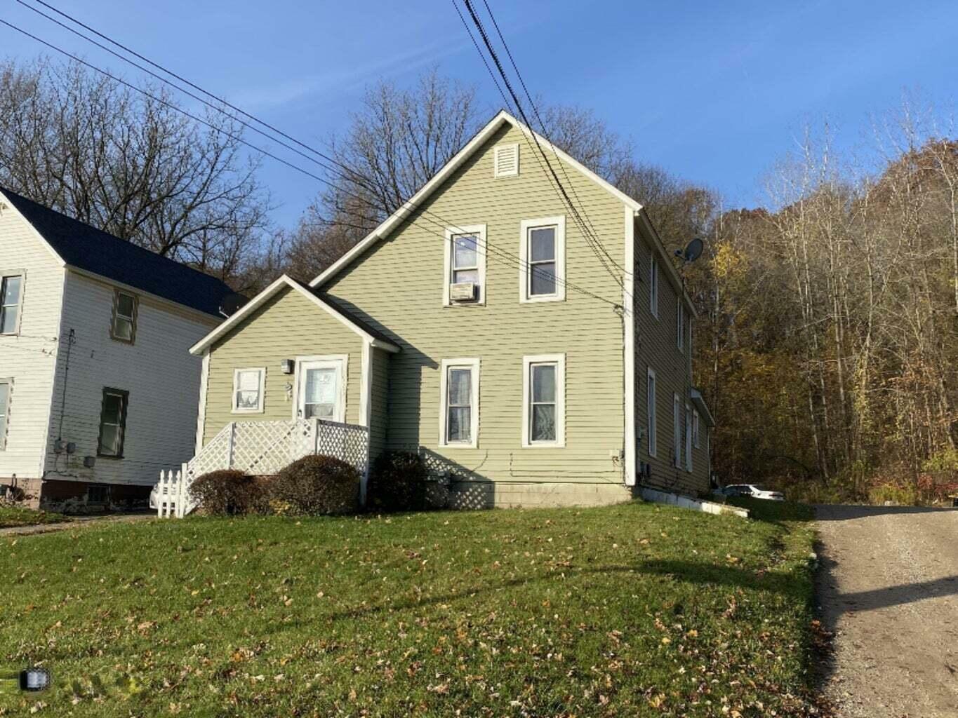 Property Photo: 1925 Douglas Avenue MI 49007