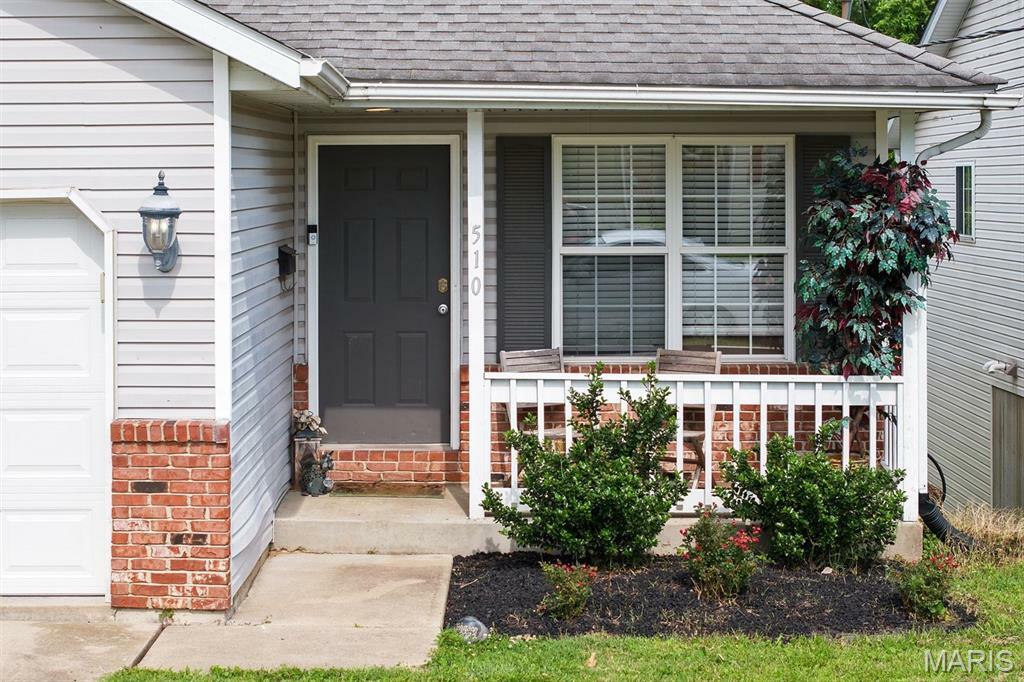Property Photo: 510 N Combs Avenue IL 62234