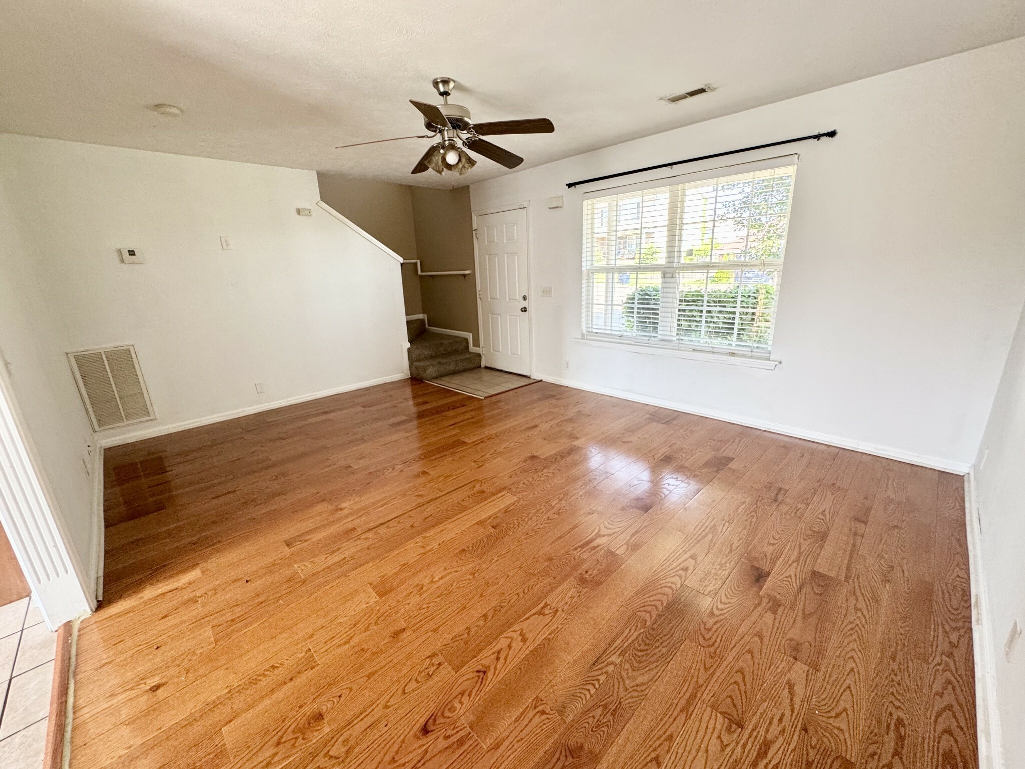 Property Photo: 1321 Tonya Dr TN 37086