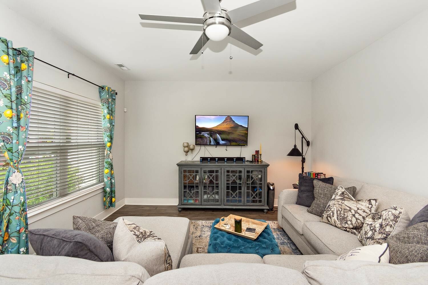 Property Photo: 2163 Bayport Ave TN 37138