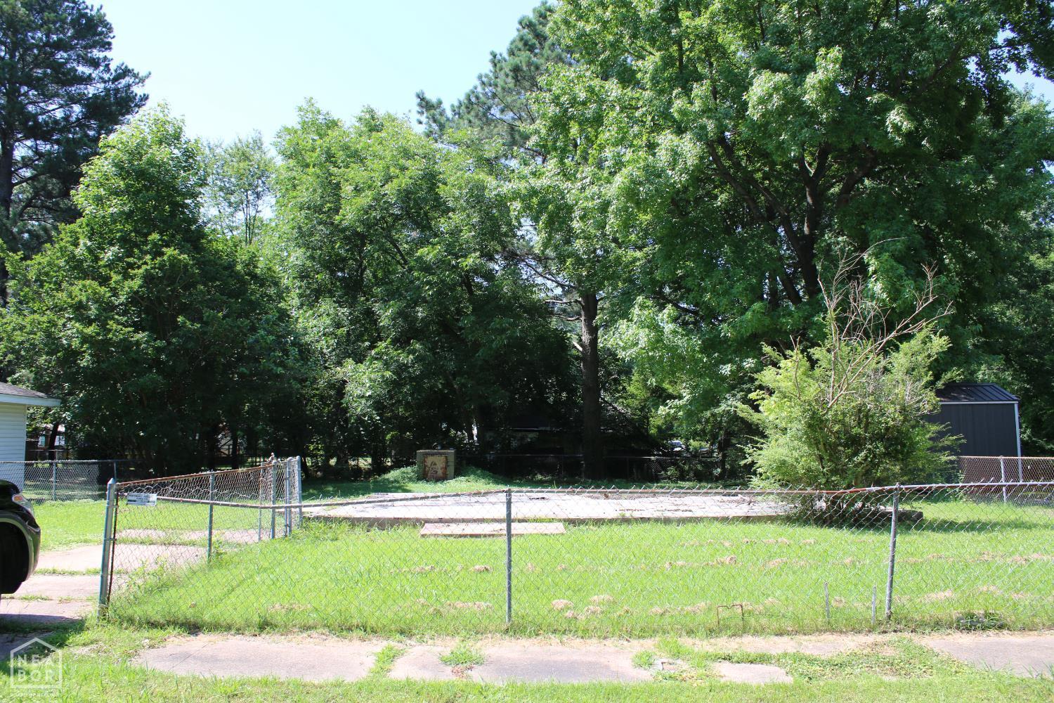 Property Photo:  405 Bradley Street  AR 72401 