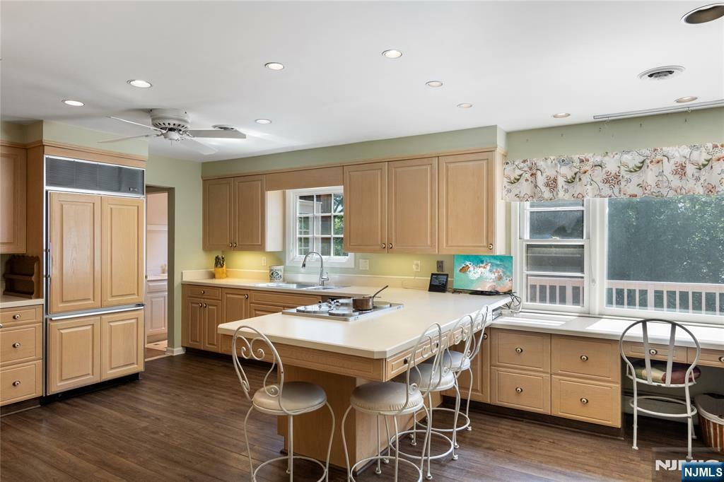 Property Photo: 40 Royal Park Terrace NJ 07642