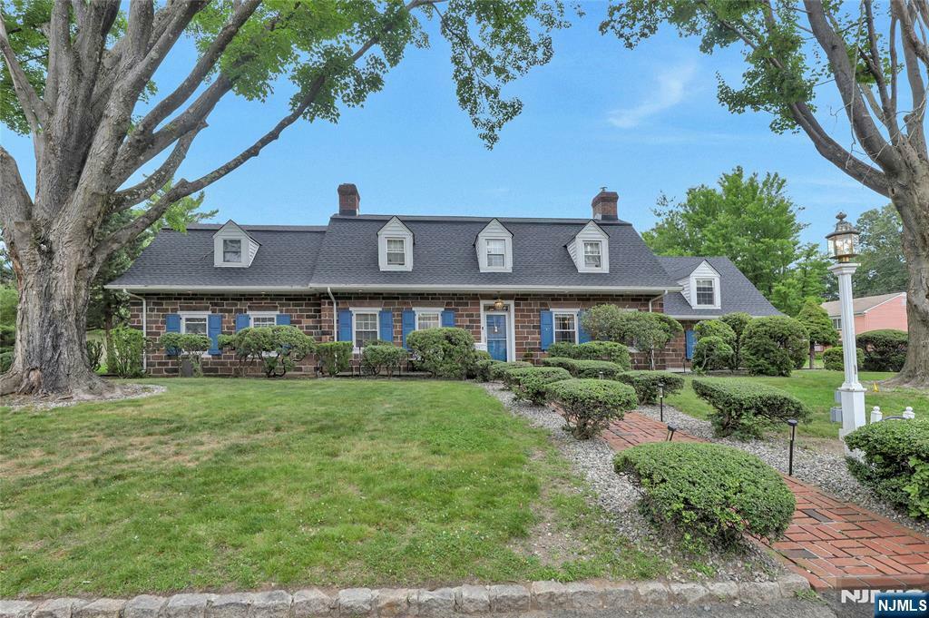 Property Photo: 11 Clyde Court NJ 07621