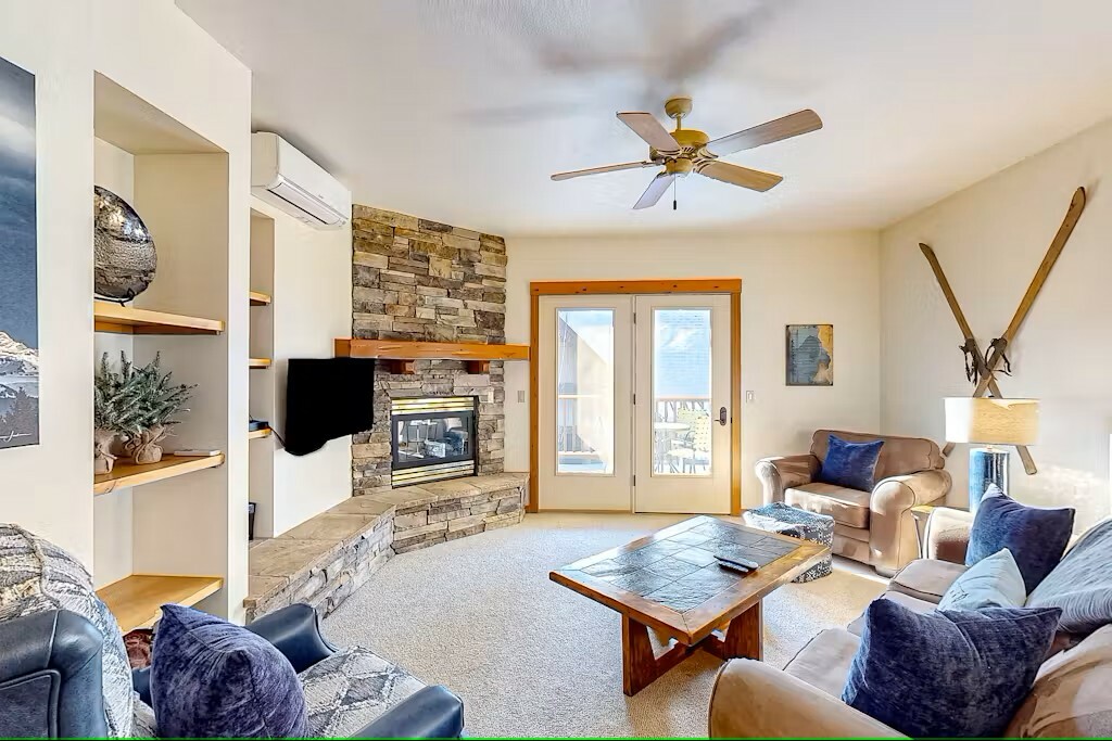 Property Photo:  3832 Tamarack Avenue 2B  MT 59937 