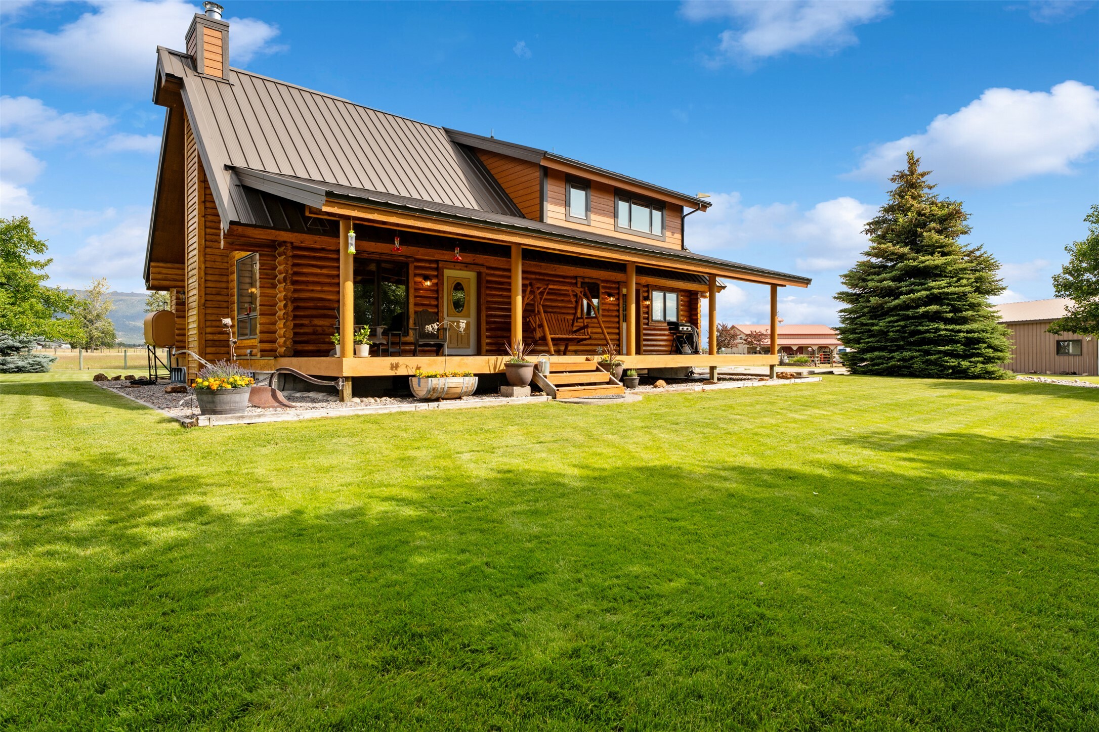 Property Photo:  487 Hudson Lane  MT 59875 
