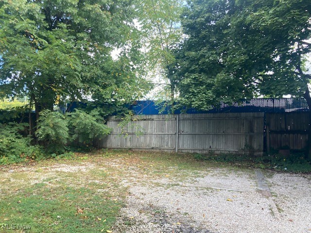 Property Photo: 559 Nash Street OH 44306