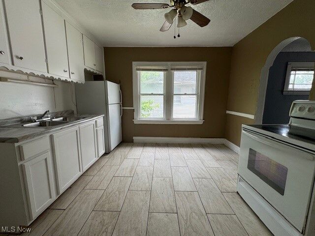 Property Photo: 11908 Parkhill Avenue OH 44120