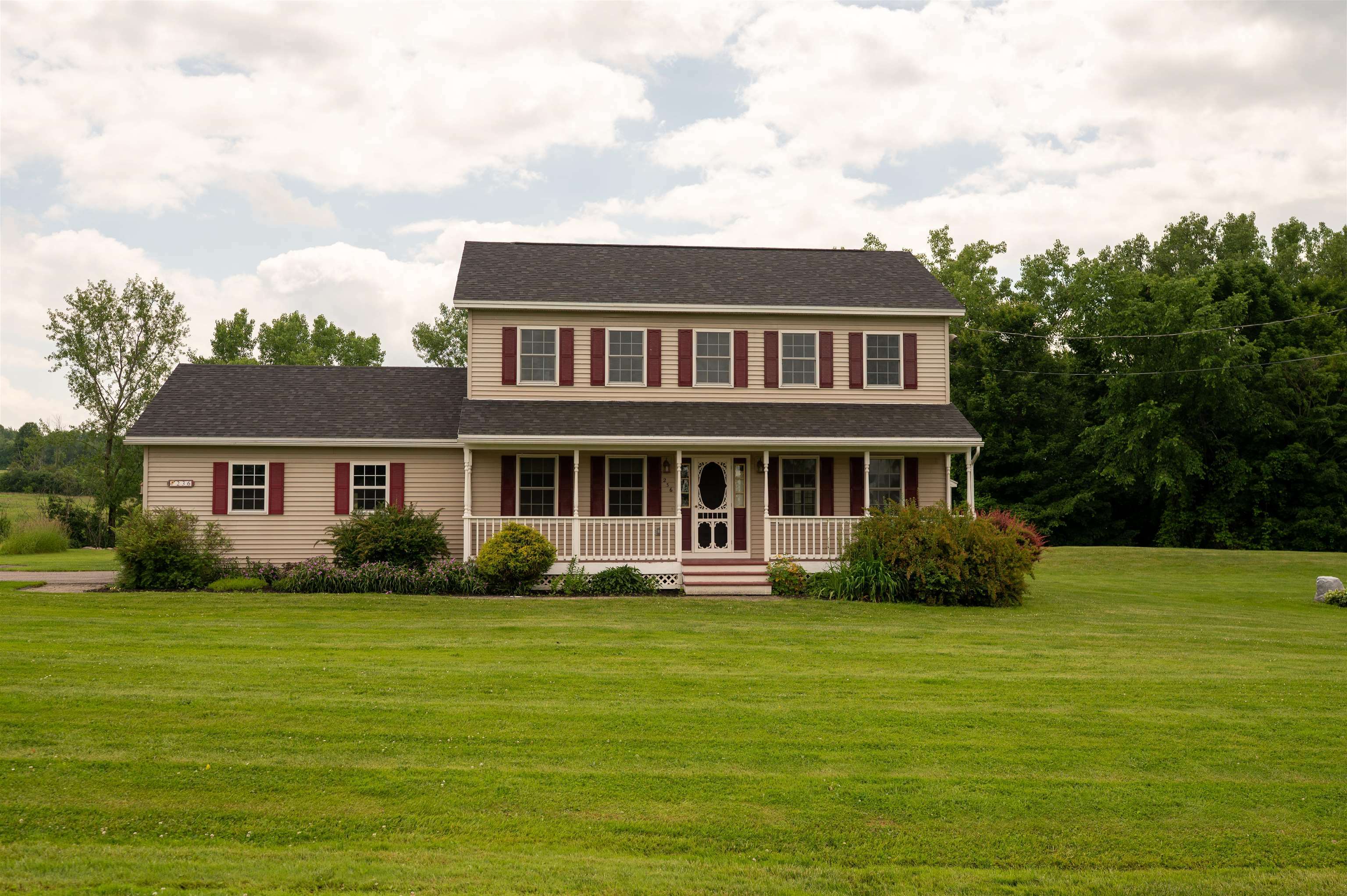 Property Photo: 236 Cadieux Road VT 05478
